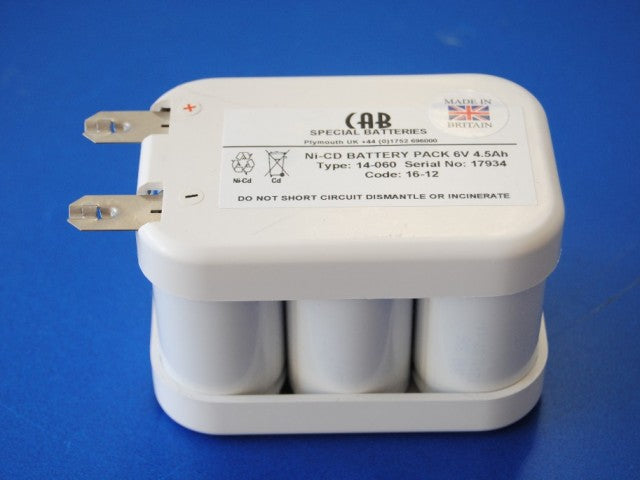 5/4500DH-EF1 6V 4500MA Flange Pack C027M Connector