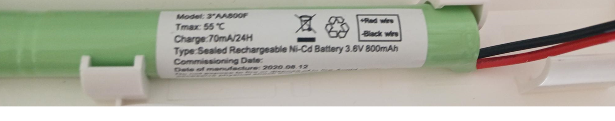 3/1AA1050-B-C007F 3.6V 800-1050MA Ni-CD AA Stick with connector