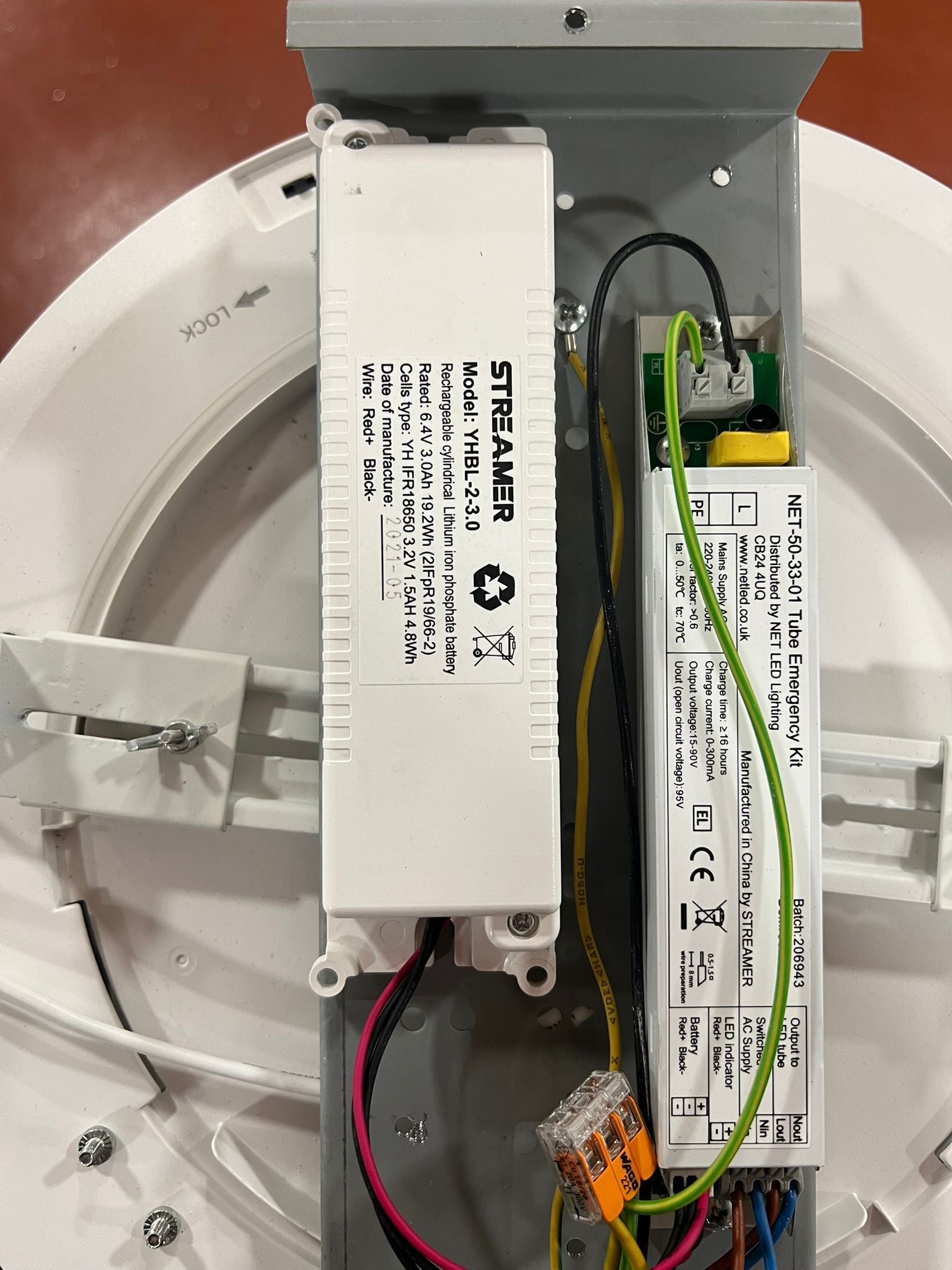 Same as STREAMER YHBL-2-3.0 6.4v 3.0Ah 19.2Wh 2+2 Stick