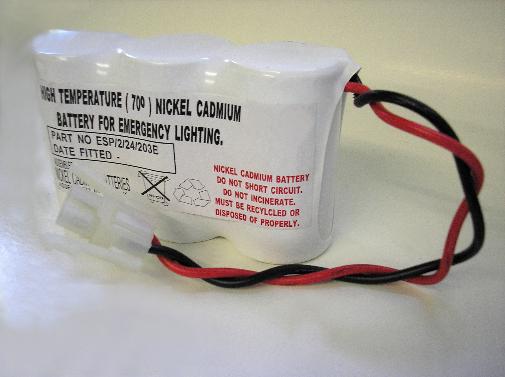 Similar to a Mackwell B215 3.6V Side by Side Ni-cd with Amp Connector D Size